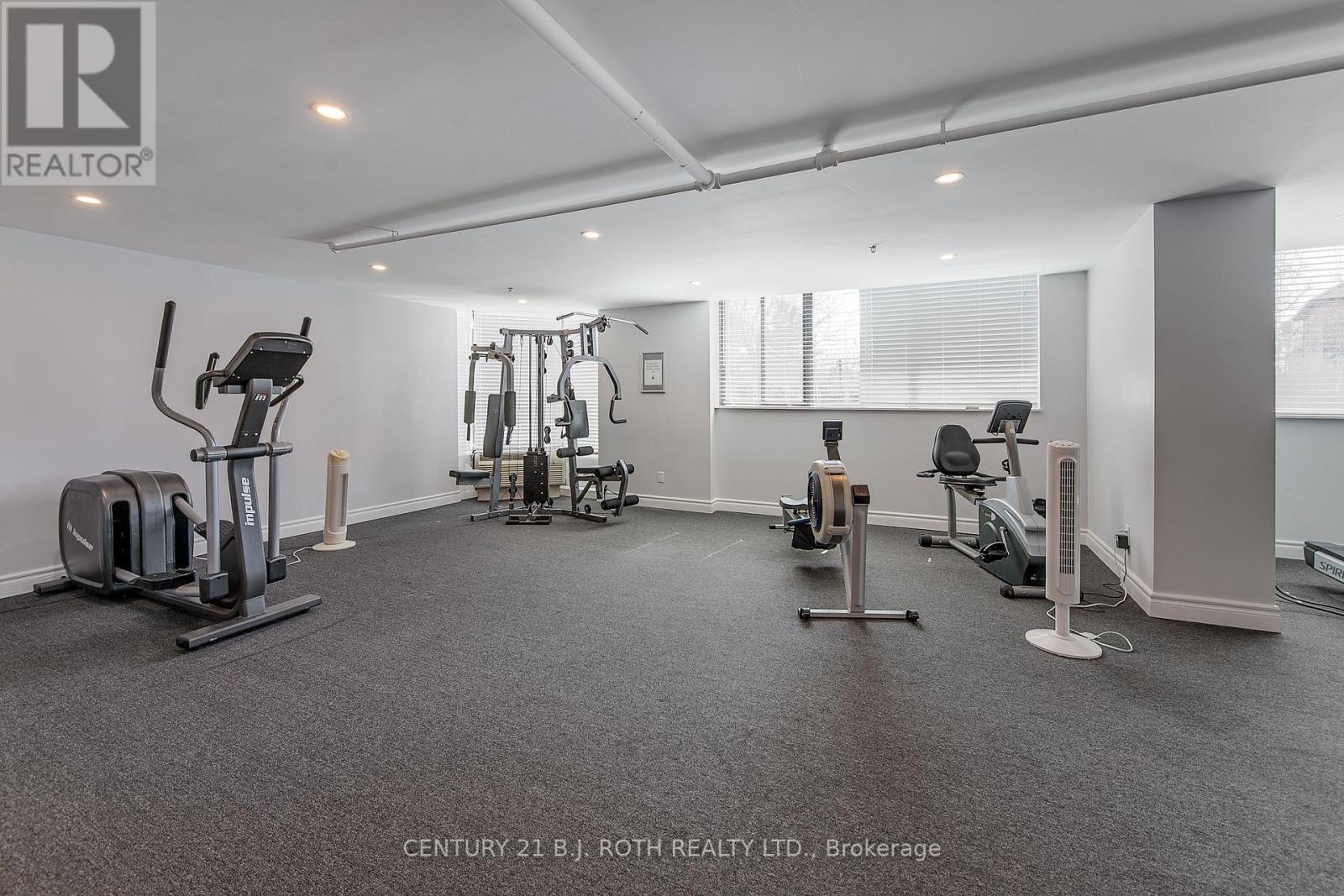 301 - 181 Collier Street, Barrie, Ontario  L4M 5L6 - Photo 34 - S12843760