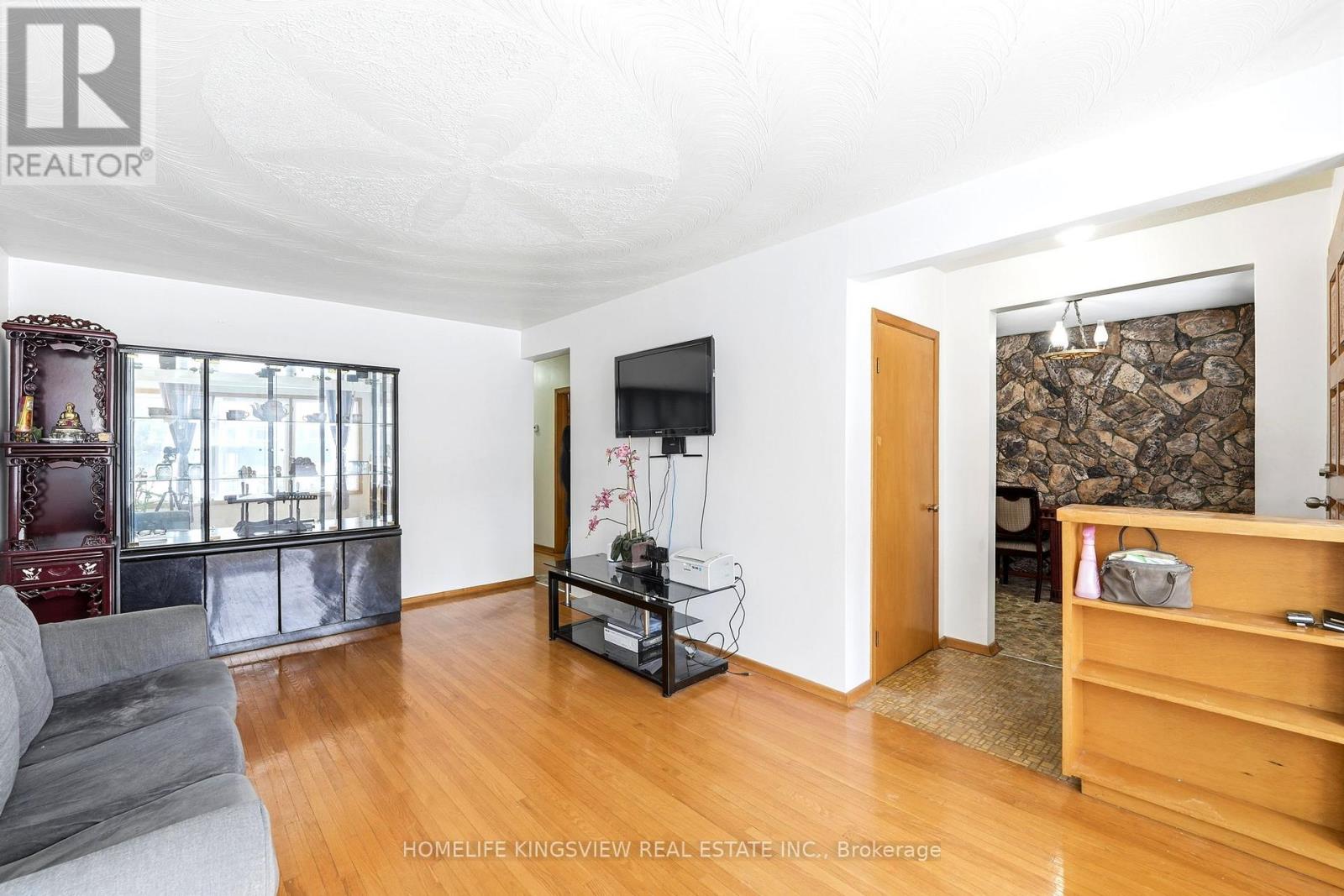 656 Athol Street E, Oshawa, Ontario  L1H 1M3 - Photo 13 - E12840684