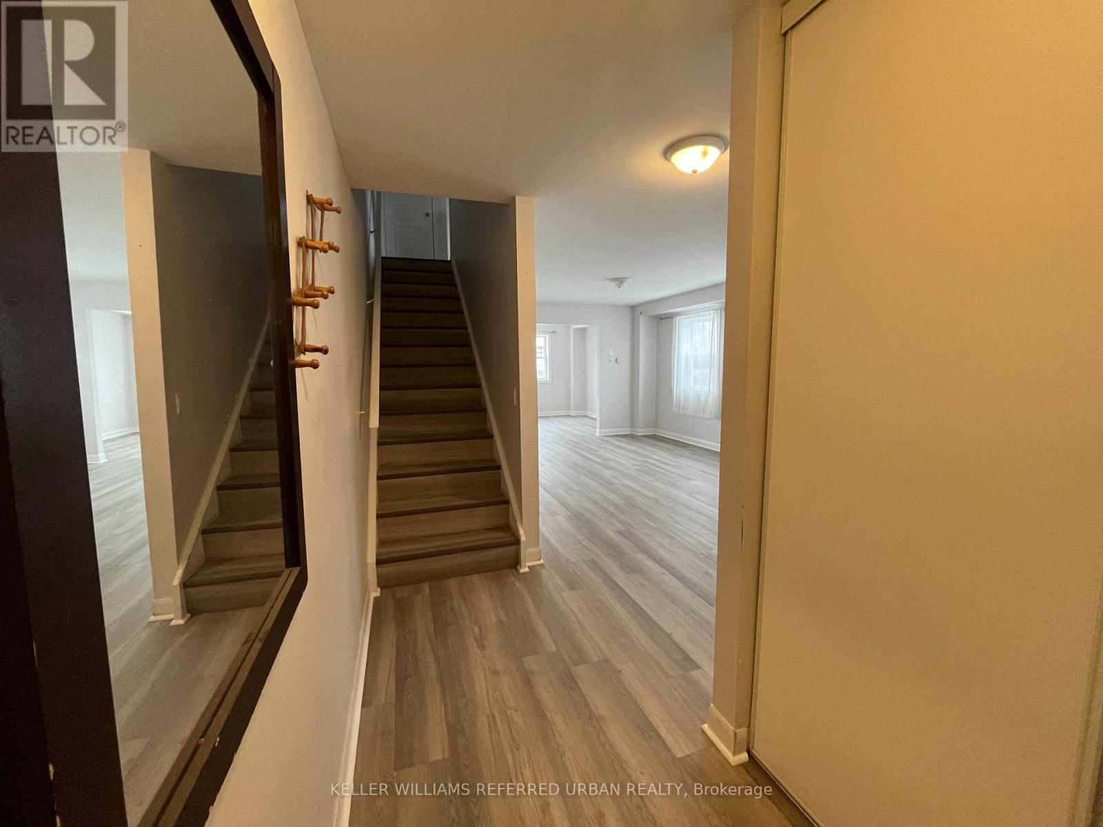 46 Sanford Street, Barrie, Ontario  L4N 3C4 - Photo 16 - S12843798