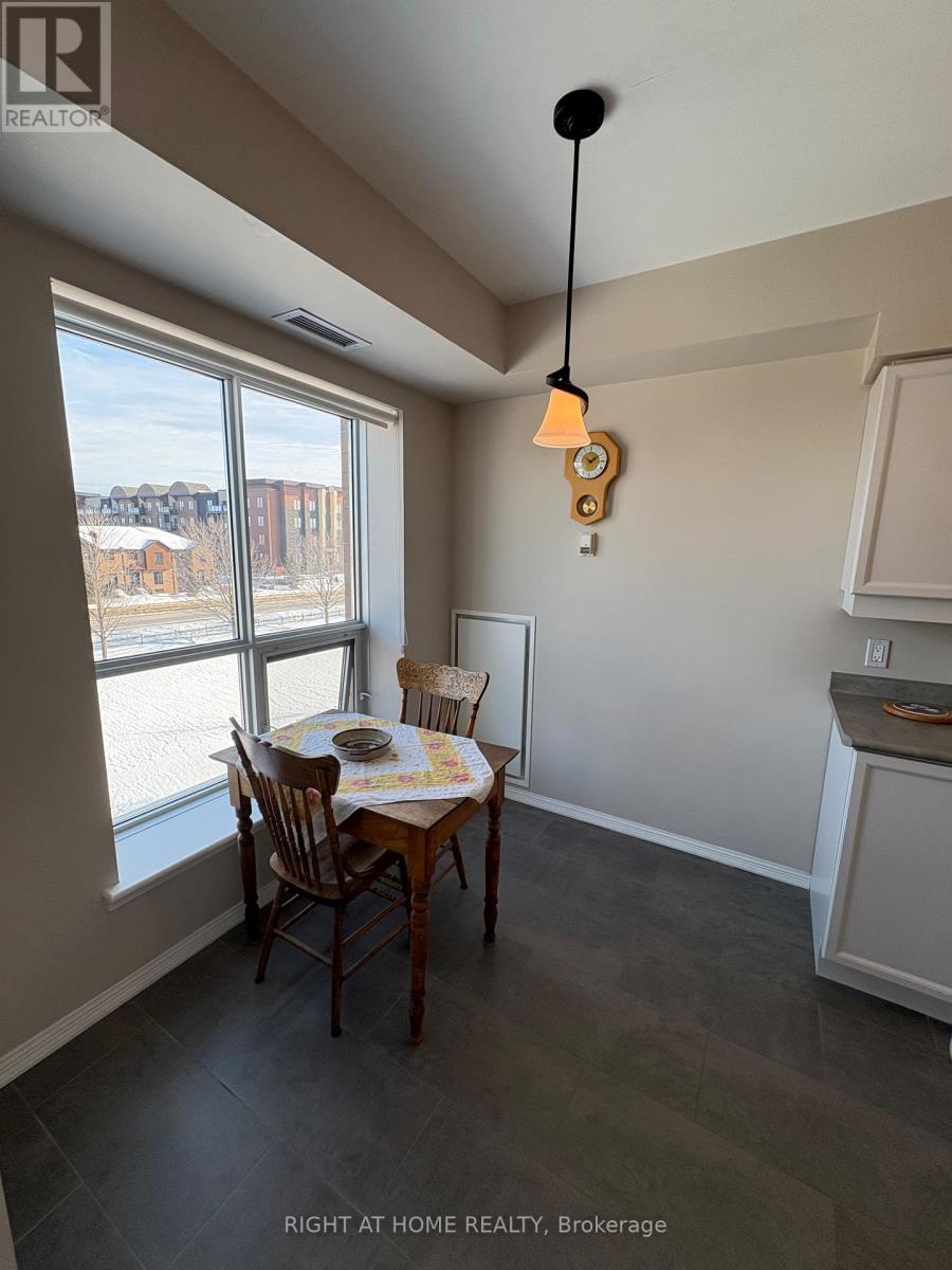 412 - 94 Dean Avenue, Barrie (Painswick South), Ontario  L4N 0M3 - Photo 33 - S12843978