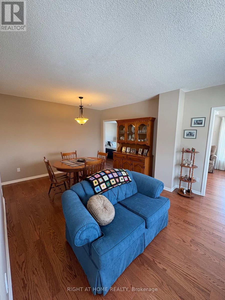 412 - 94 Dean Avenue, Barrie (Painswick South), Ontario  L4N 0M3 - Photo 36 - S12843978