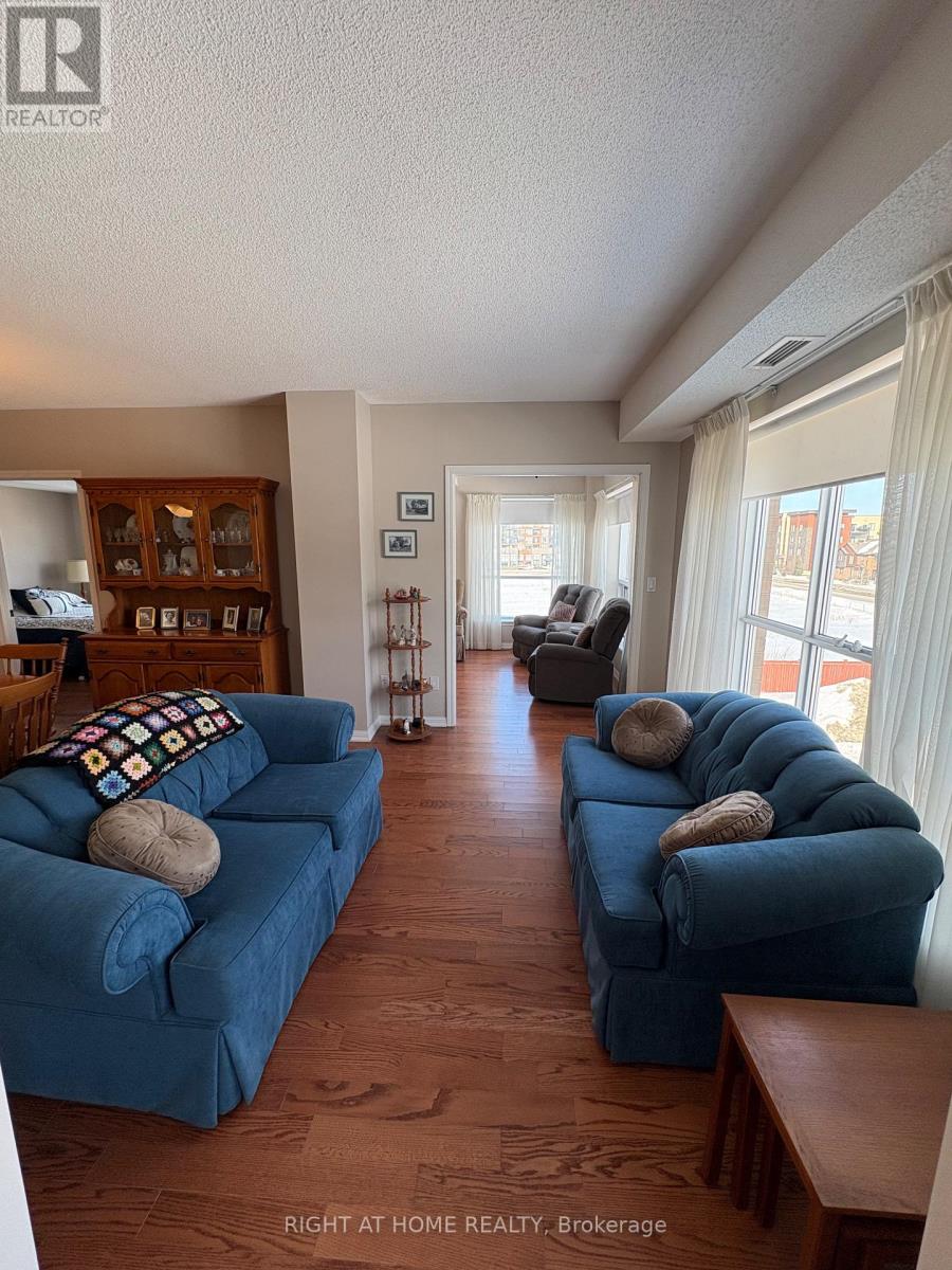 412 - 94 Dean Avenue, Barrie (Painswick South), Ontario  L4N 0M3 - Photo 37 - S12843978