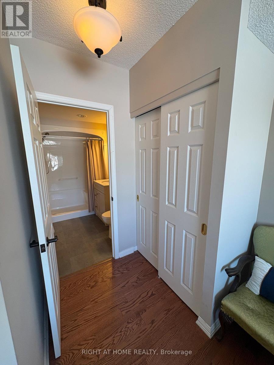 412 - 94 Dean Avenue, Barrie (Painswick South), Ontario  L4N 0M3 - Photo 44 - S12843978