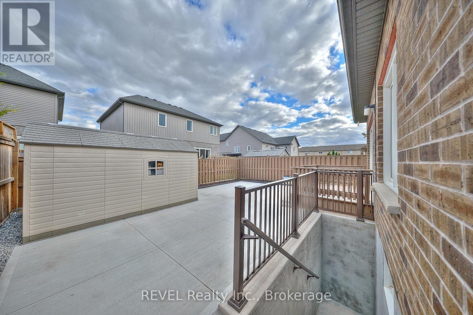 8446 Jennifer Crescent, Niagara Falls, Ontario  L2H 0J3 - Photo 27 - X12829368