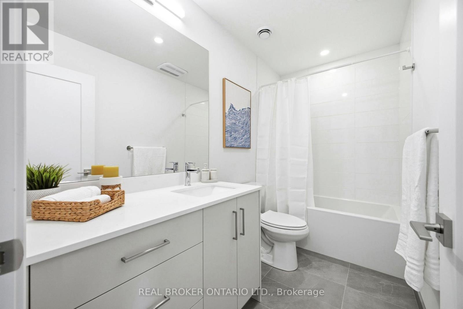 6 - 184 Woodroffe Avenue, Ottawa, Ontario  K2A 3T9 - Photo 7 - X12806174