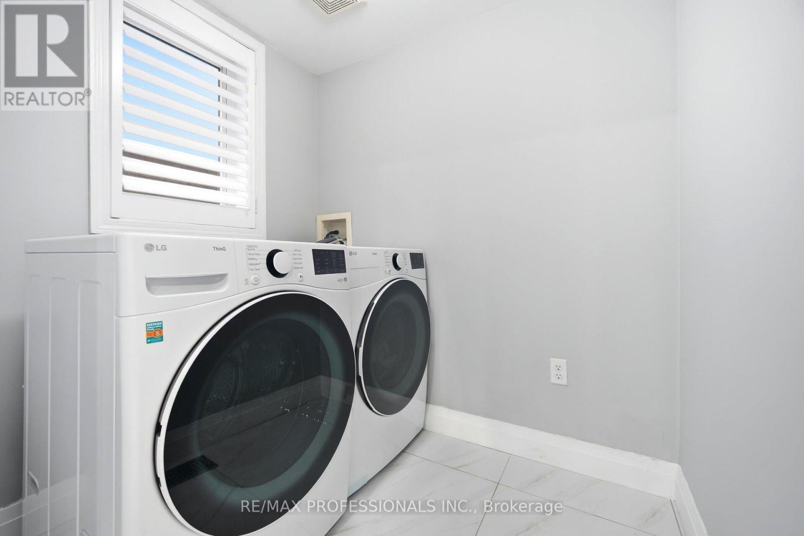 194 Fandango Drive, Brampton, Ontario  L6X 0L3 - Photo 18 - W12805984