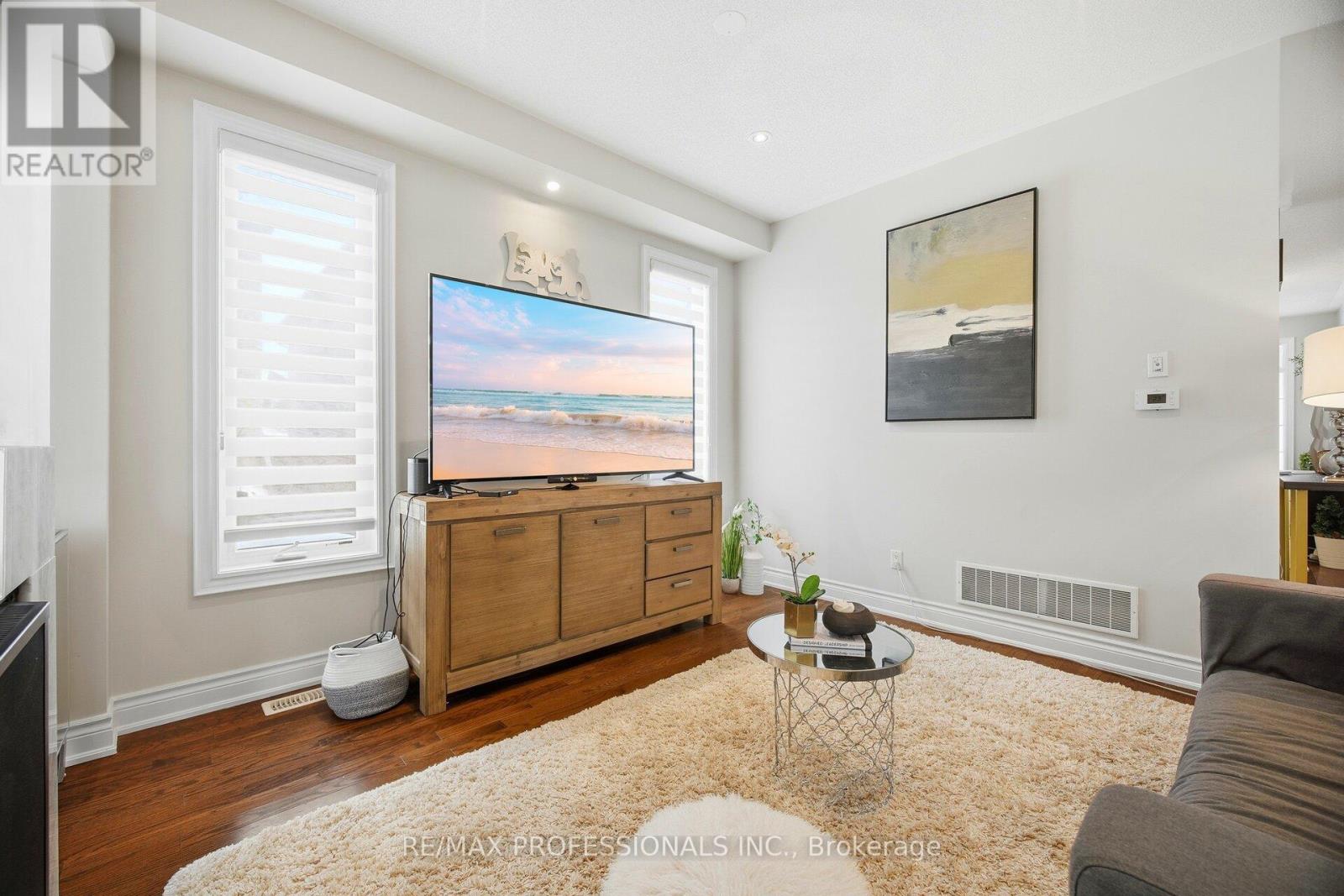 5 Mugford Crescent, Brampton, Ontario  L6Y 6A7 - Photo 15 - W12787414