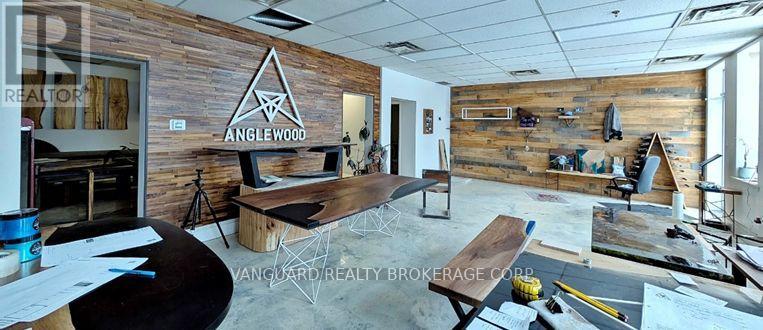 810-820 Flint Road, Toronto, Ontario  M3J 2J5 - Photo 7 - W12826870