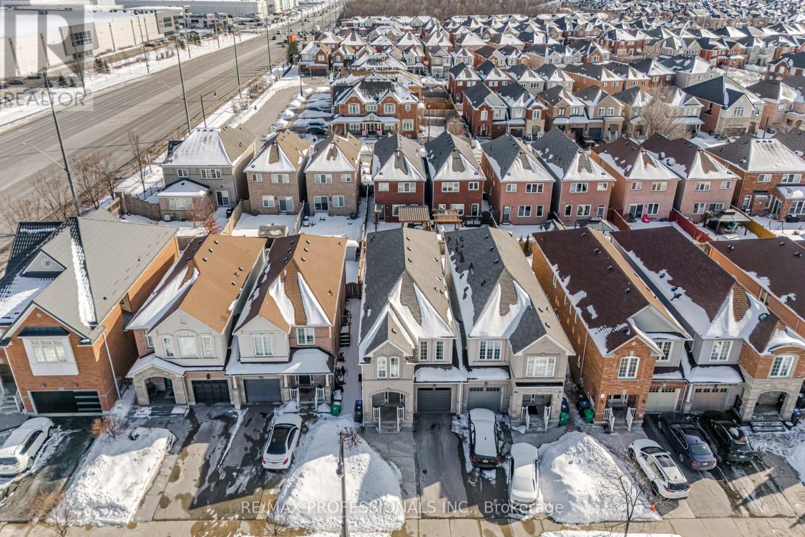 56 Lightcatcher Circle, Brampton, Ontario  L6P 3P5 - Photo 47 - W12827680