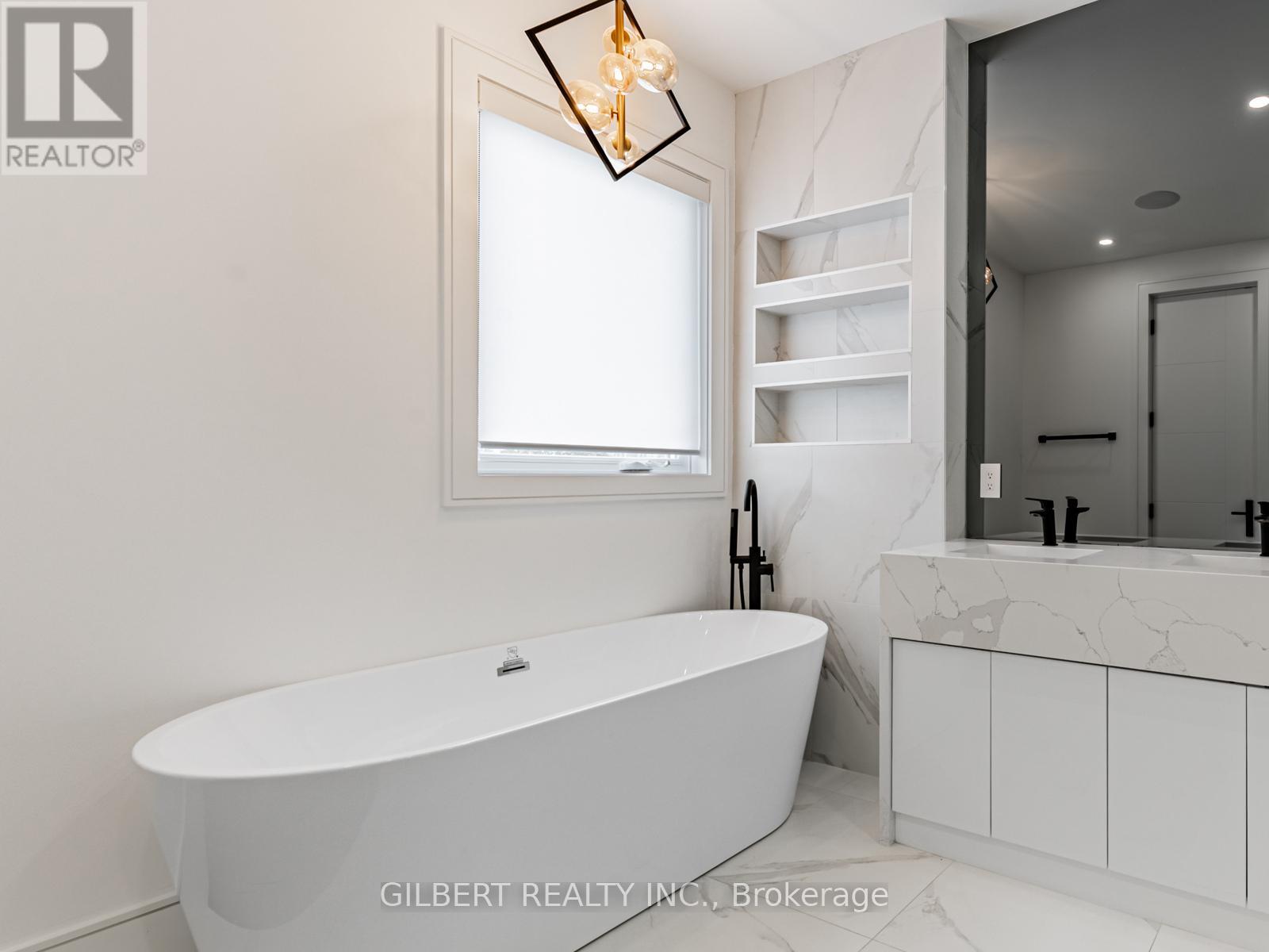 485 Ridelle Avenue, Toronto (Briar Hill-Belgravia), Ontario  M6B 1K6 - Photo 24 - W12843740