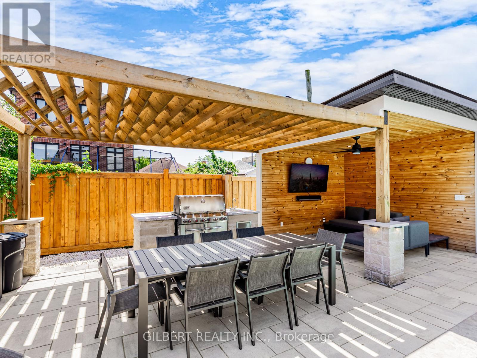 485 Ridelle Avenue, Toronto (Briar Hill-Belgravia), Ontario  M6B 1K6 - Photo 38 - W12843740