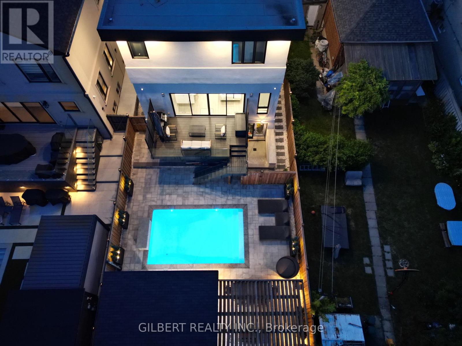 485 Ridelle Avenue, Toronto (Briar Hill-Belgravia), Ontario  M6B 1K6 - Photo 4 - W12843740