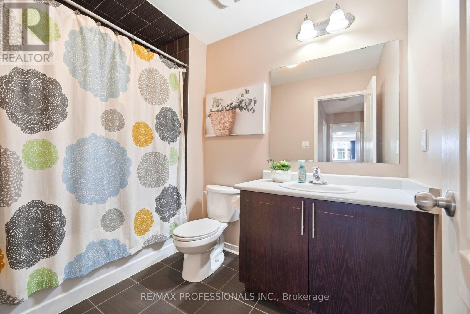 56 Lightcatcher Circle, Brampton, Ontario  L6P 3P5 - Photo 34 - W12827680