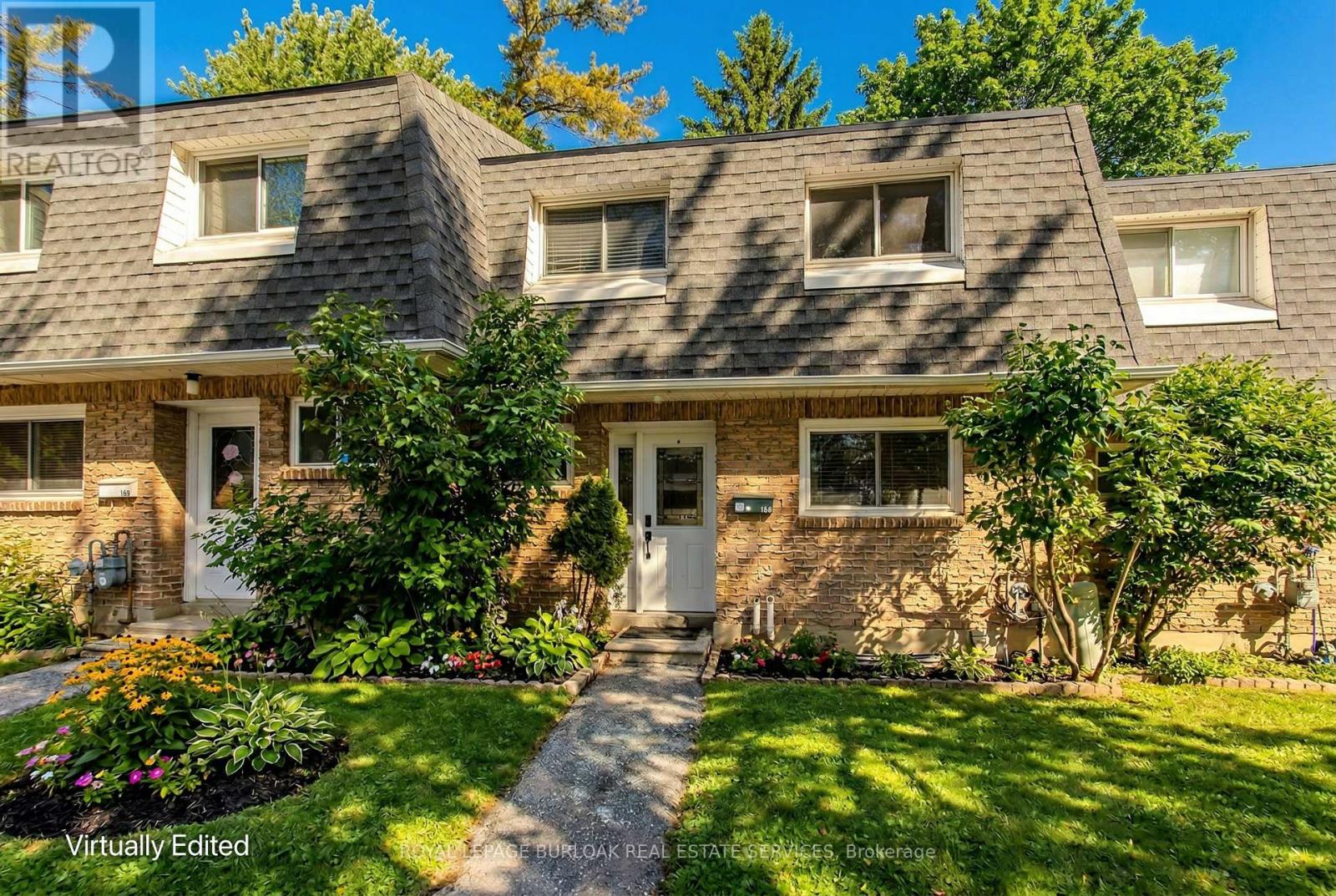 168 - 2050 Upper Middle Road, Burlington, Ontario  L7P 3R9 - Photo 1 - W12843768