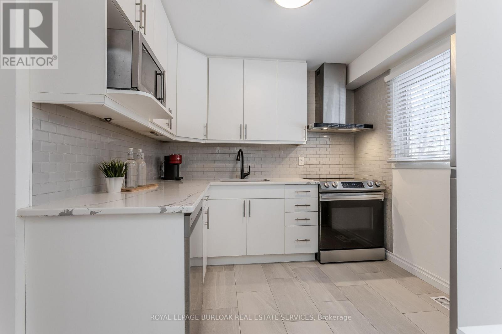 168 - 2050 Upper Middle Road, Burlington, Ontario  L7P 3R9 - Photo 12 - W12843768