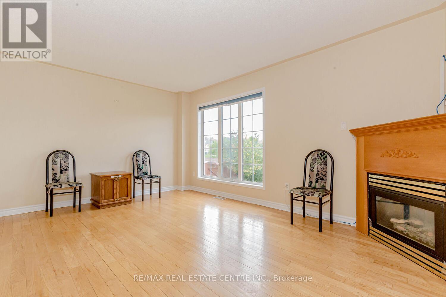 6 Porchlight Road, Brampton, Ontario  L6X 4S3 - Photo 12 - W12843776