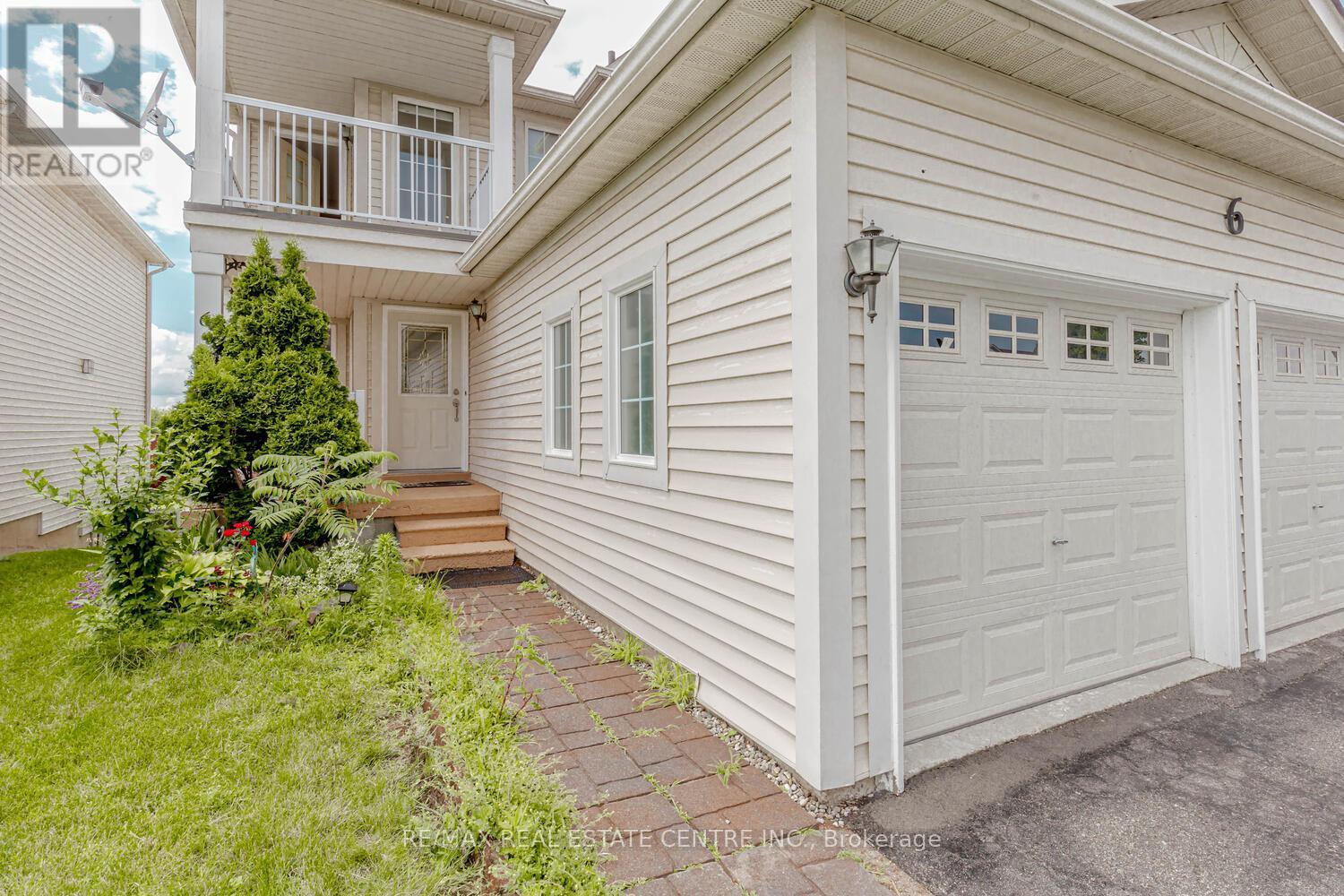 6 Porchlight Road, Brampton, Ontario  L6X 4S3 - Photo 4 - W12843776