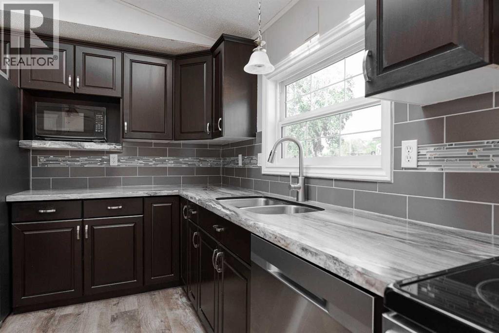 132 Grey Owl Place, Fort Mcmurray, Alberta  T9H 2P1 - Photo 8 - A2275072