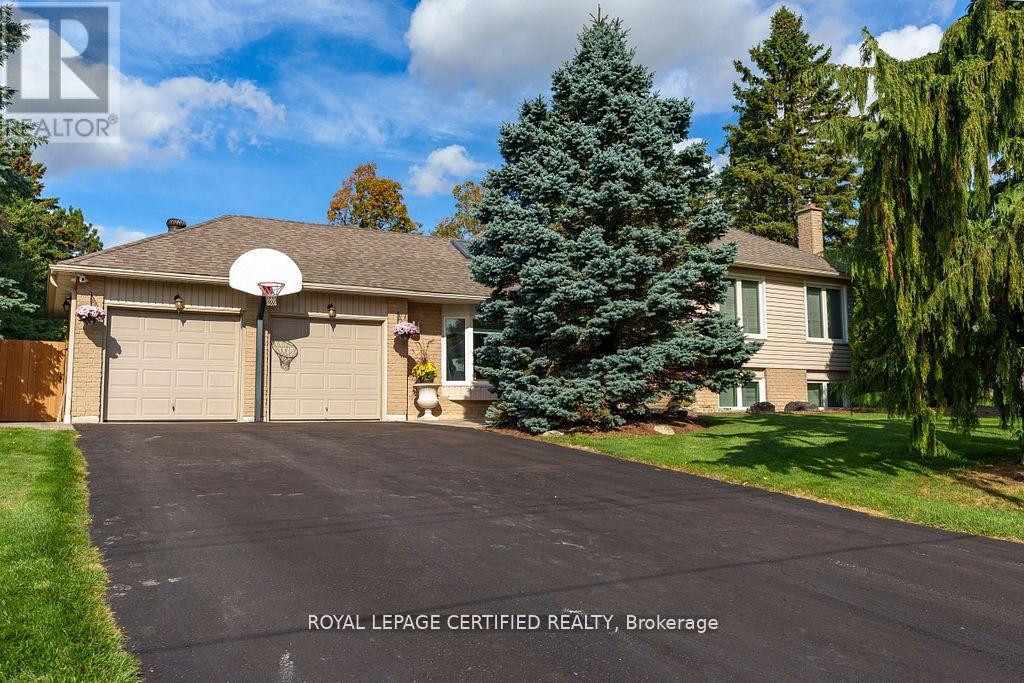 12 Kevinwood Drive, Caledon, Ontario  L7K 0Z1 - Photo 4 - W12843778