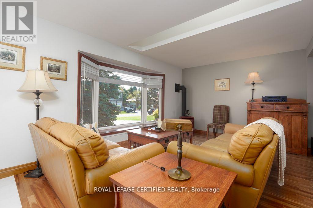 12 Kevinwood Drive, Caledon, Ontario  L7K 0Z1 - Photo 8 - W12843778