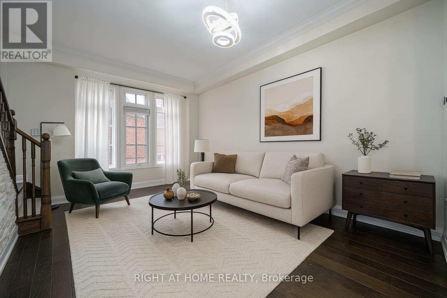 18 - 3077 Cawthra Road, Mississauga, Ontario  L5A 2X4 - Photo 6 - W12843906