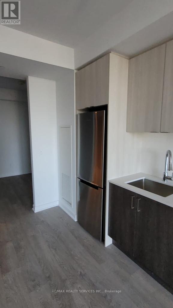 1801 - 1928 Lakeshore Boulevard W, Toronto (High Park-Swansea), Ontario  M6S 1A1 - Photo 8 - W12843908