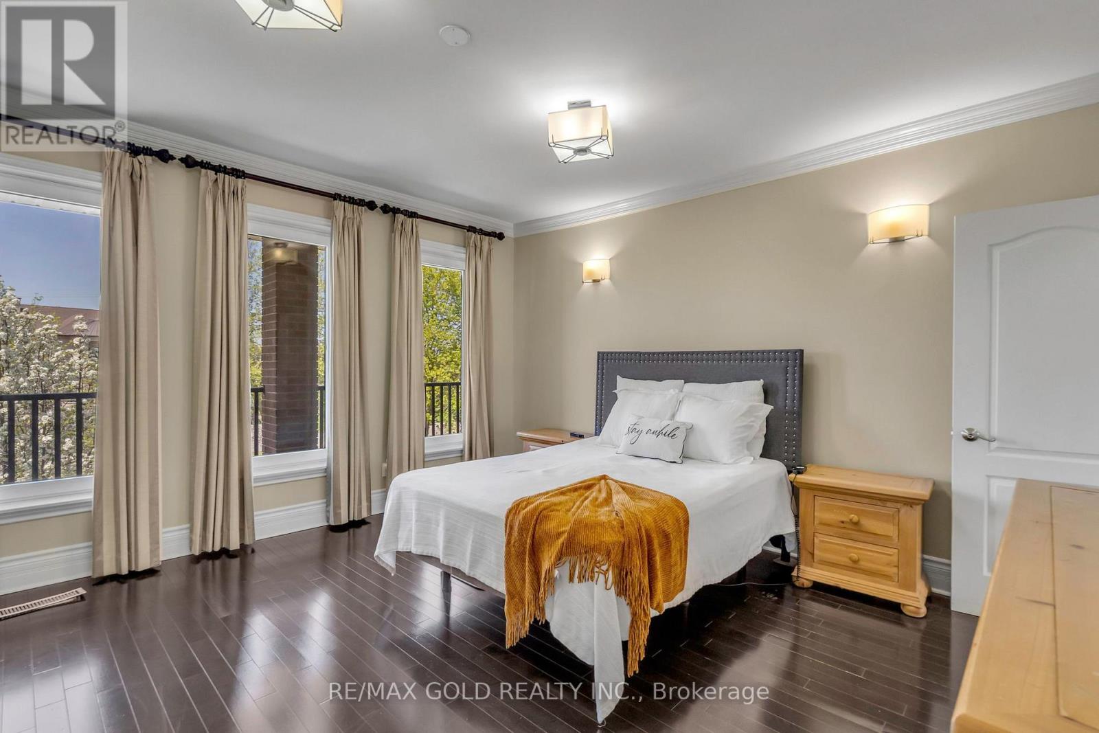 22 Tortoise Court, Brampton (Vales Of Castlemore), Ontario  L6P 0A1 - Photo 26 - W12843936