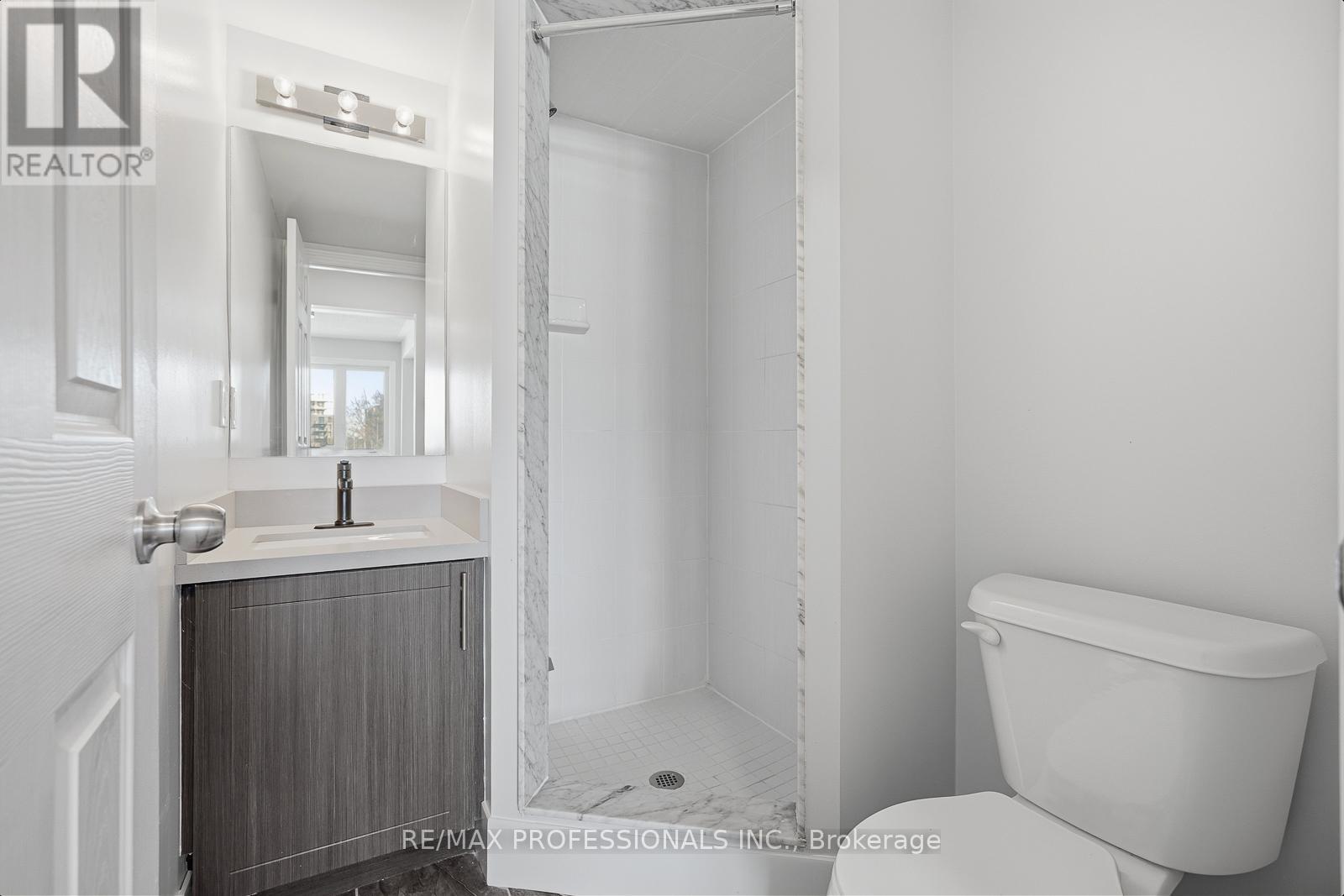 3-04 - 2420 Baronwood Drive, Oakville, Ontario  L6M 0X6 - Photo 23 - W12843964