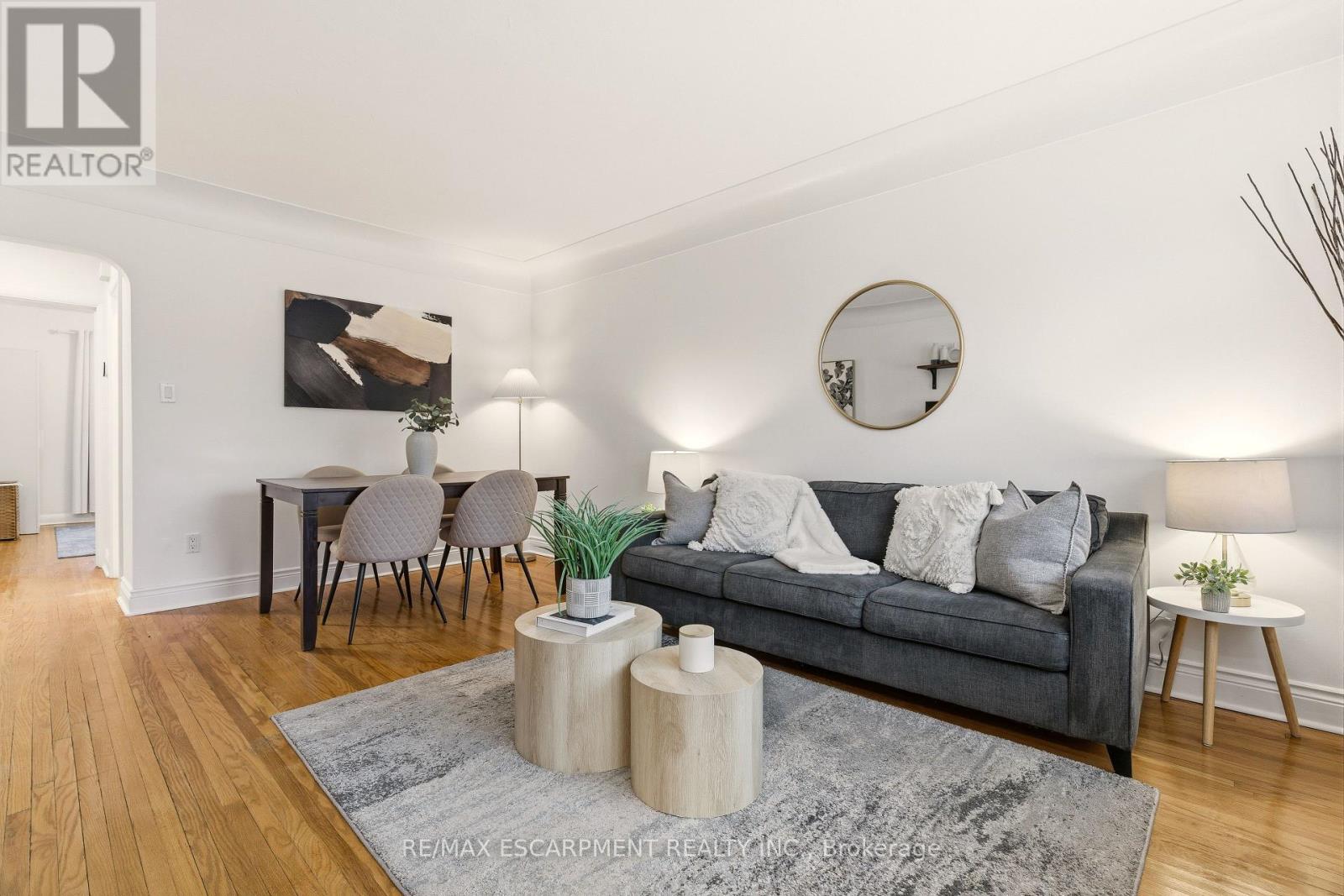 411 Pepper Drive, Burlington, Ontario  L7R 3E1 - Photo 14 - W12843972