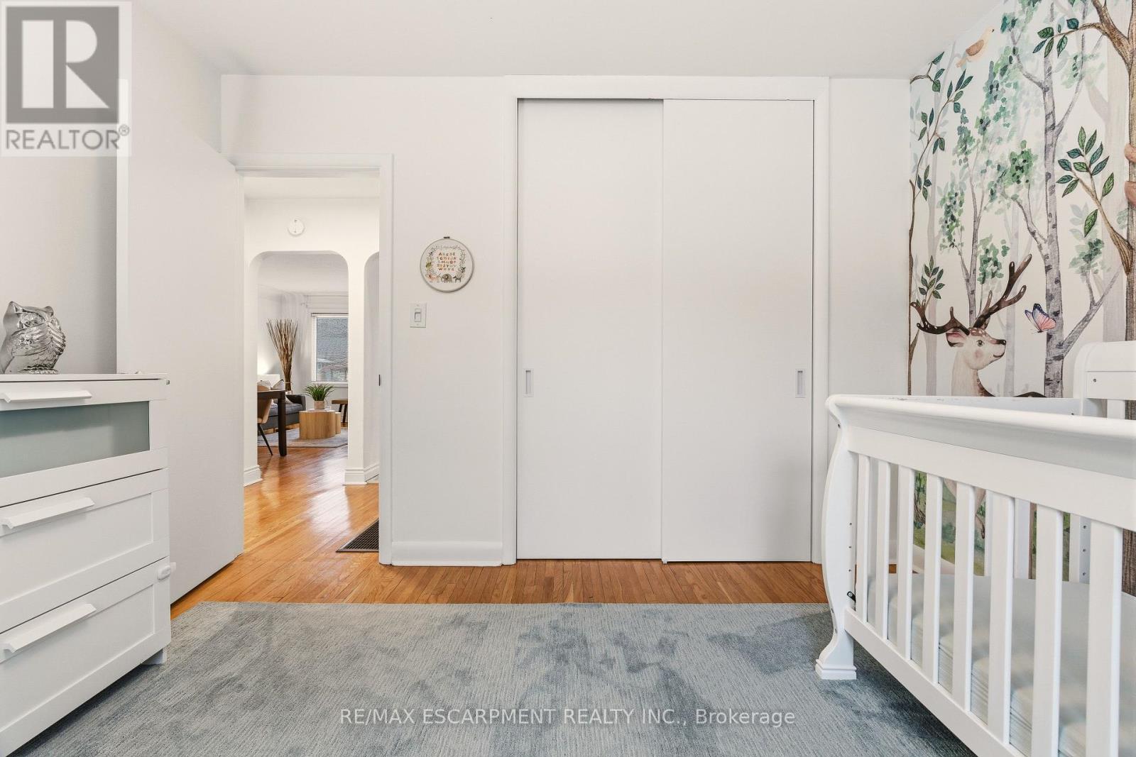 411 Pepper Drive, Burlington, Ontario  L7R 3E1 - Photo 17 - W12843972