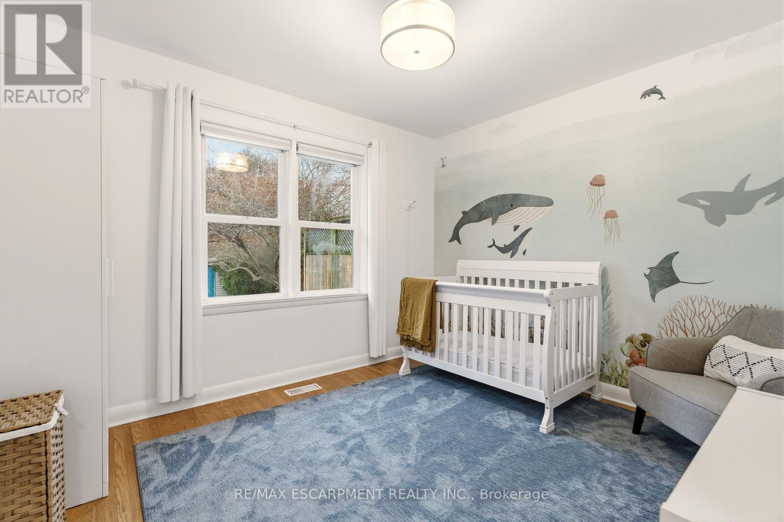 411 Pepper Drive, Burlington, Ontario  L7R 3E1 - Photo 19 - W12843972