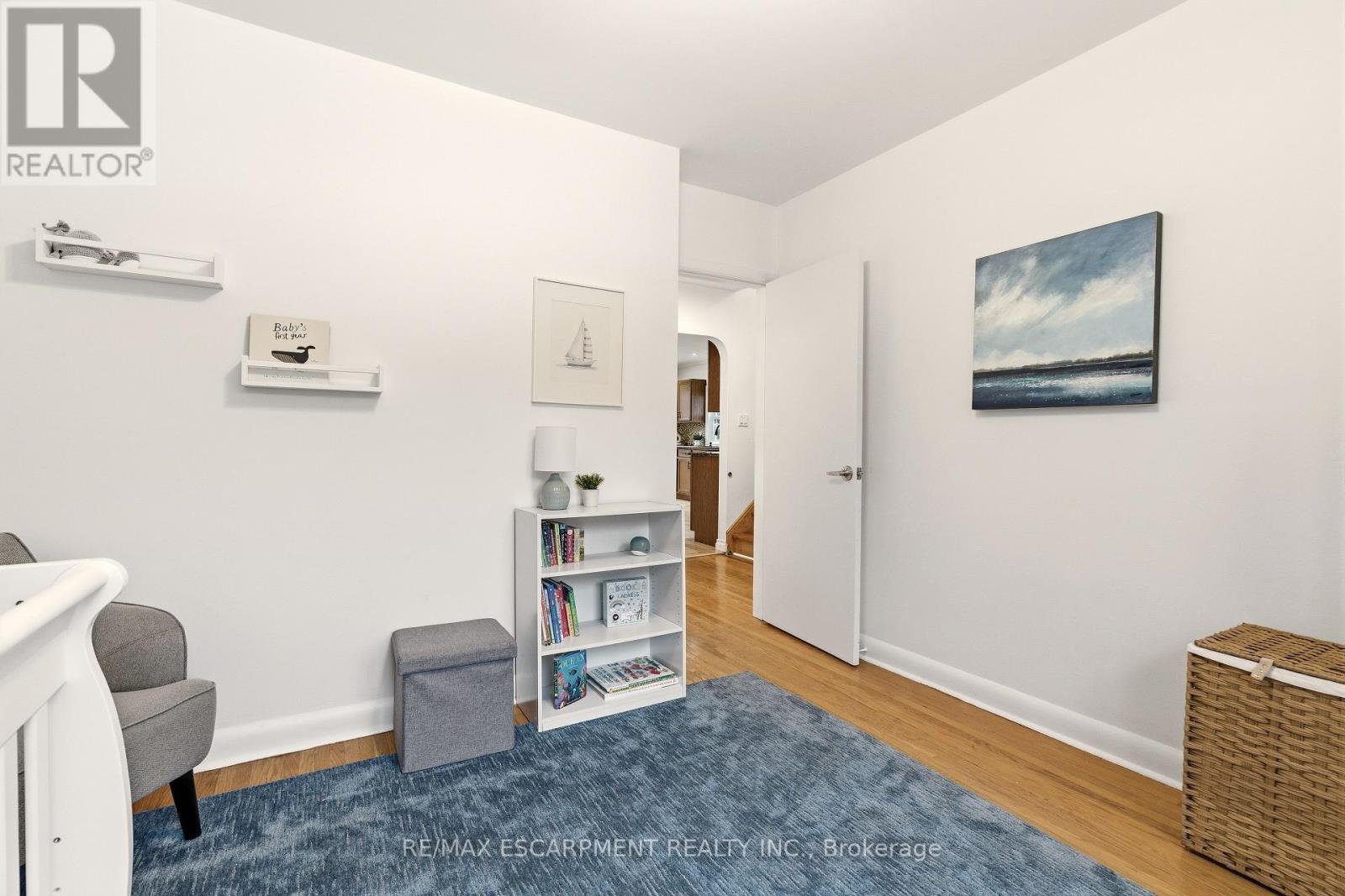 411 Pepper Drive, Burlington, Ontario  L7R 3E1 - Photo 20 - W12843972