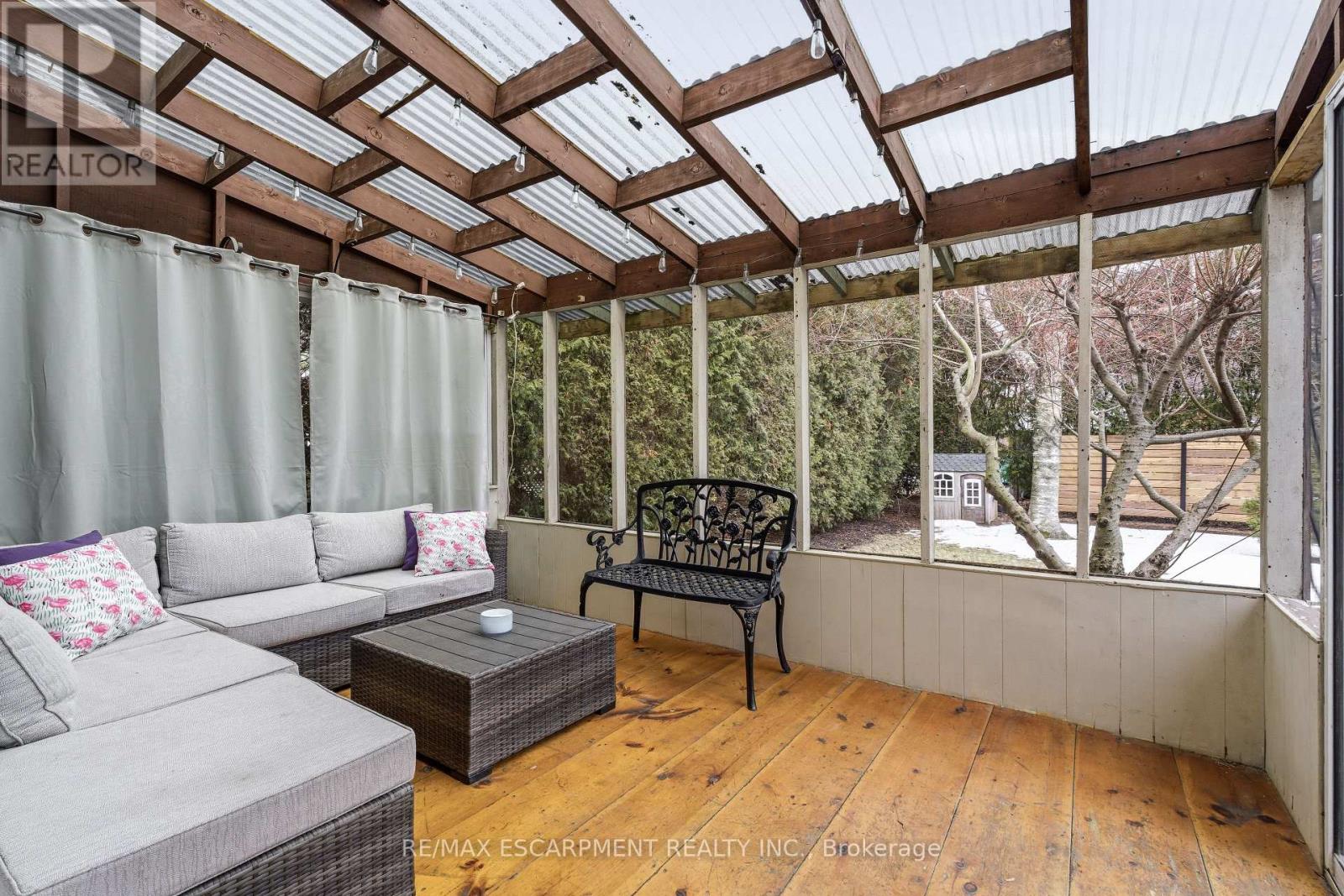 411 Pepper Drive, Burlington, Ontario  L7R 3E1 - Photo 41 - W12843972