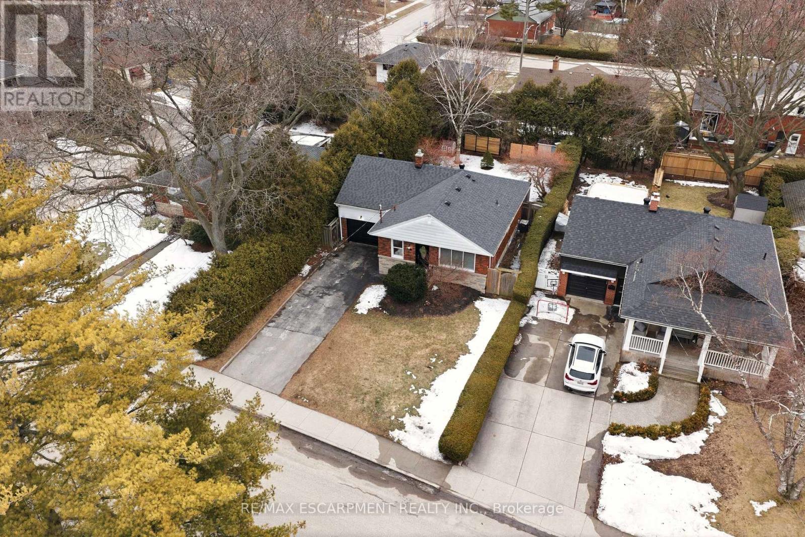 411 Pepper Drive, Burlington, Ontario  L7R 3E1 - Photo 50 - W12843972