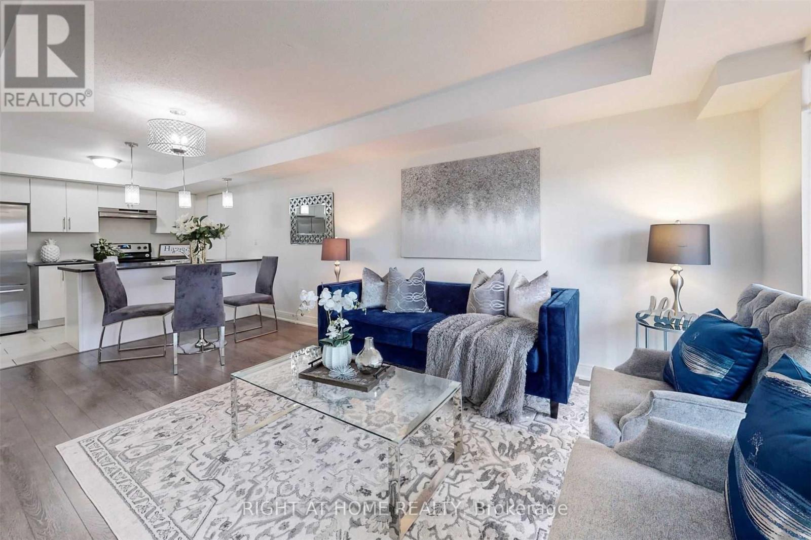 82 - 100 Dufay Road, Brampton, Ontario  L7A 4S3 - Photo 3 - W12844028