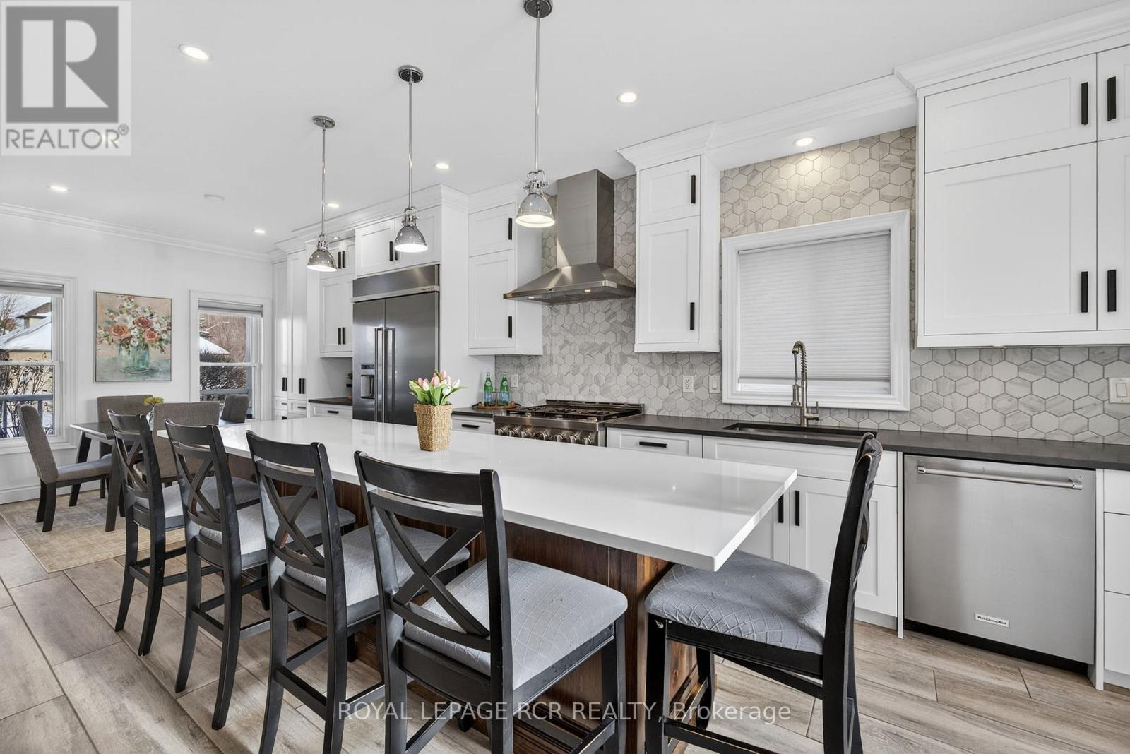 82 Spencer Avenue, Orangeville, Ontario  L9W 5H8 - Photo 4 - W12789946