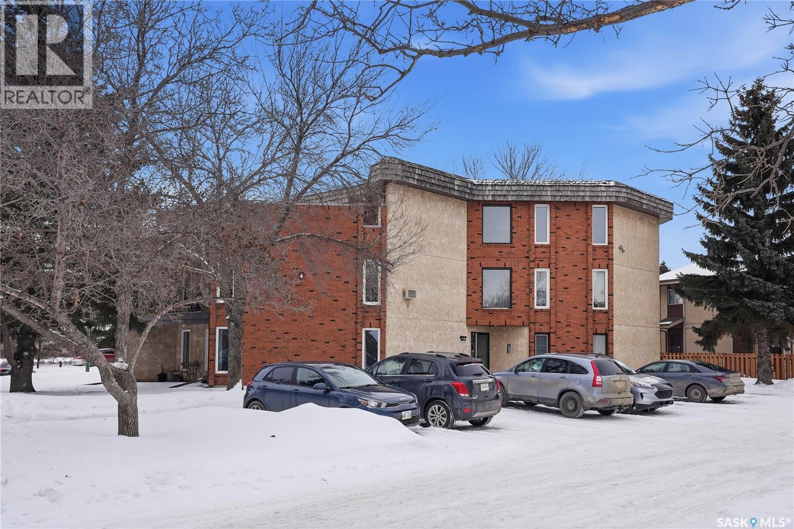 203 427 Tait Court, Saskatoon, Saskatchewan  S7H 5L3 - Photo 2 - SK029680