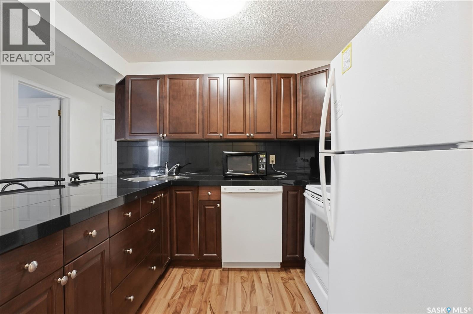 203 427 Tait Court, Saskatoon, Saskatchewan  S7H 5L3 - Photo 5 - SK029680