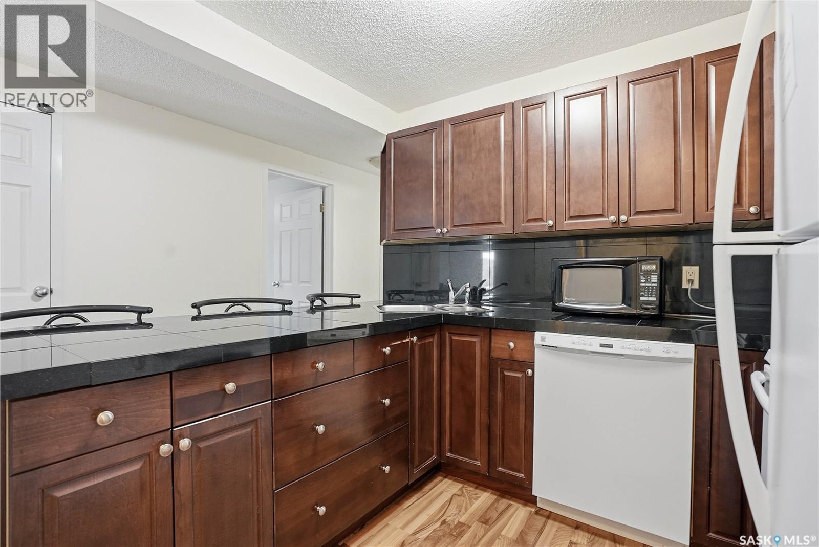 203 427 Tait Court, Saskatoon, Saskatchewan  S7H 5L3 - Photo 6 - SK029680