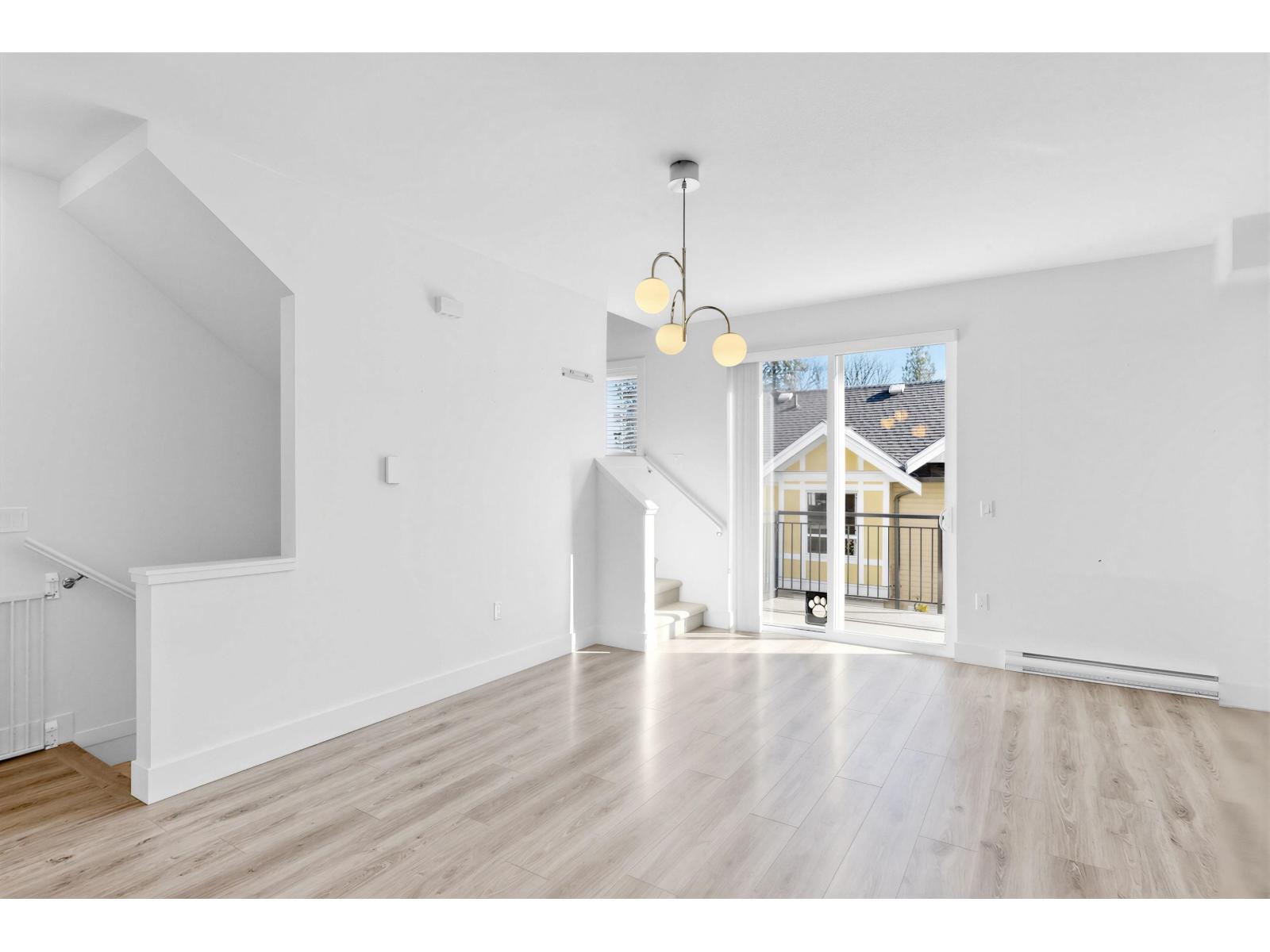 110 9688 162a Street, Surrey, British Columbia  V4N 6V3 - Photo 11 - R3094908