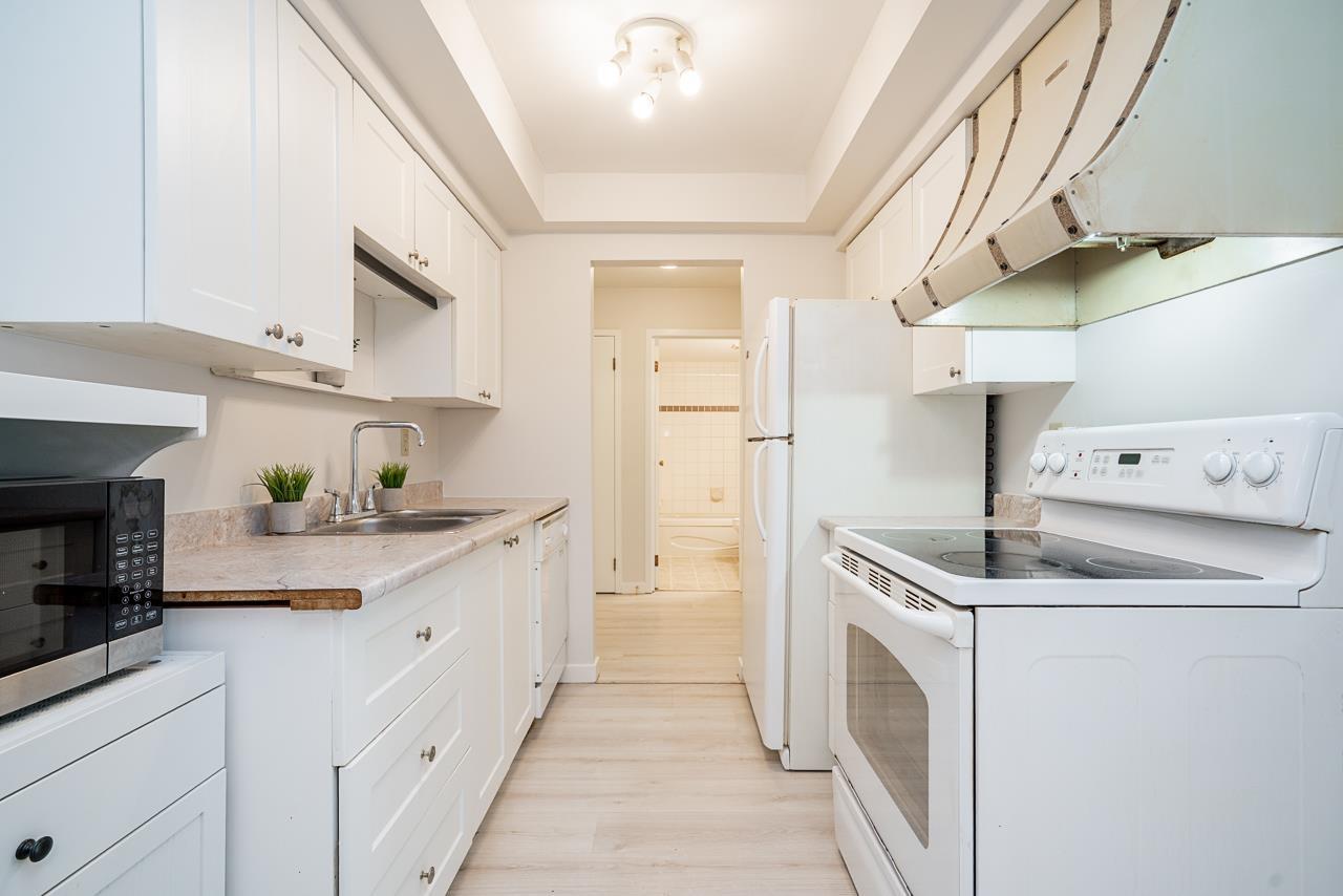 106 33956 Essendene Avenue, Abbotsford, British Columbia  V2S 6E7 - Photo 3 - R3094449