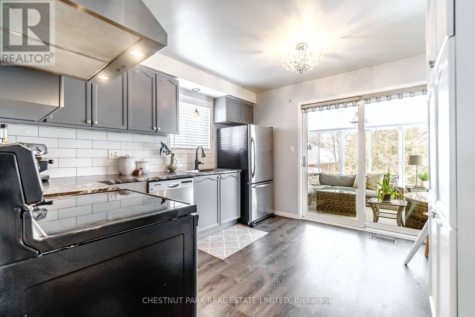 1470 Glenforest Crescent, Peterborough (Monaghan Ward 2), Ontario  K9K 2J2 - Photo 14 - X12843672