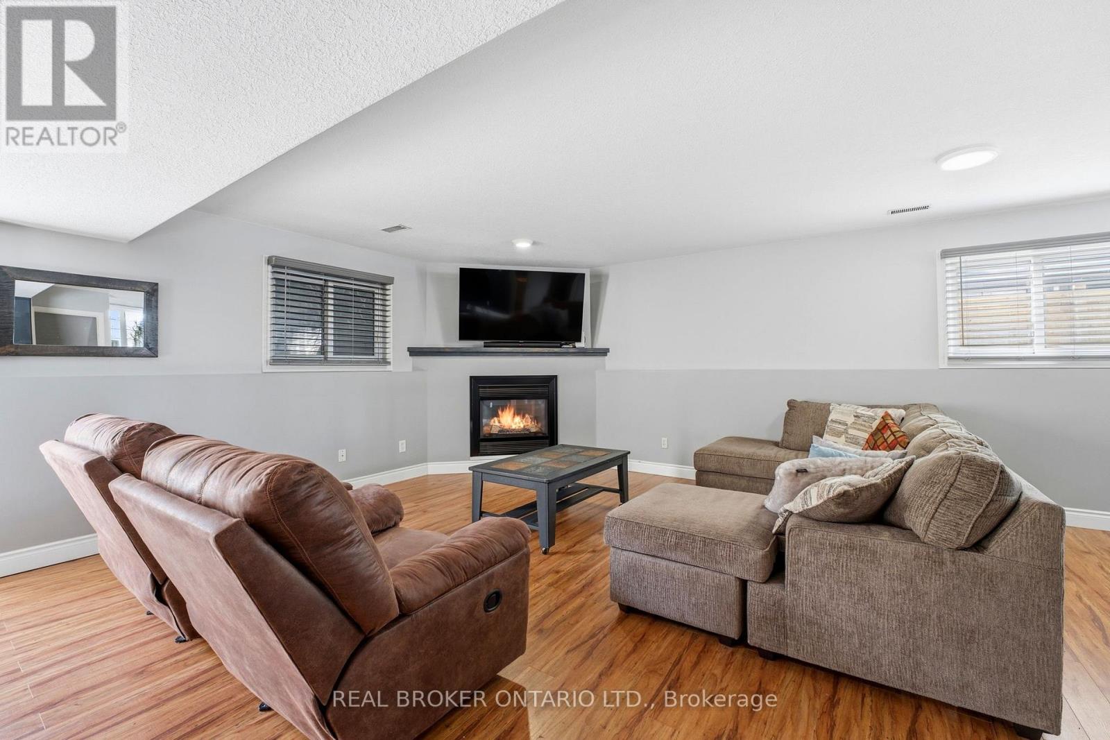 25 Bitternut Place, Woolwich, Ontario  N3B 3L2 - Photo 17 - X12843722