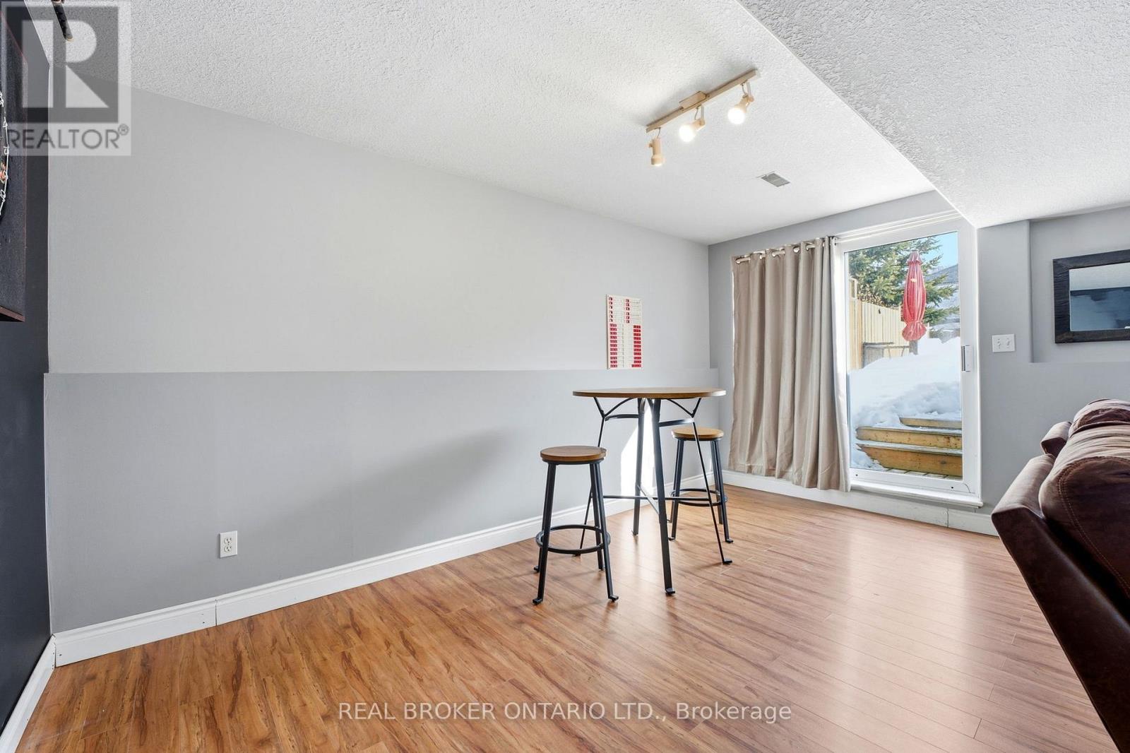 25 Bitternut Place, Woolwich, Ontario  N3B 3L2 - Photo 19 - X12843722