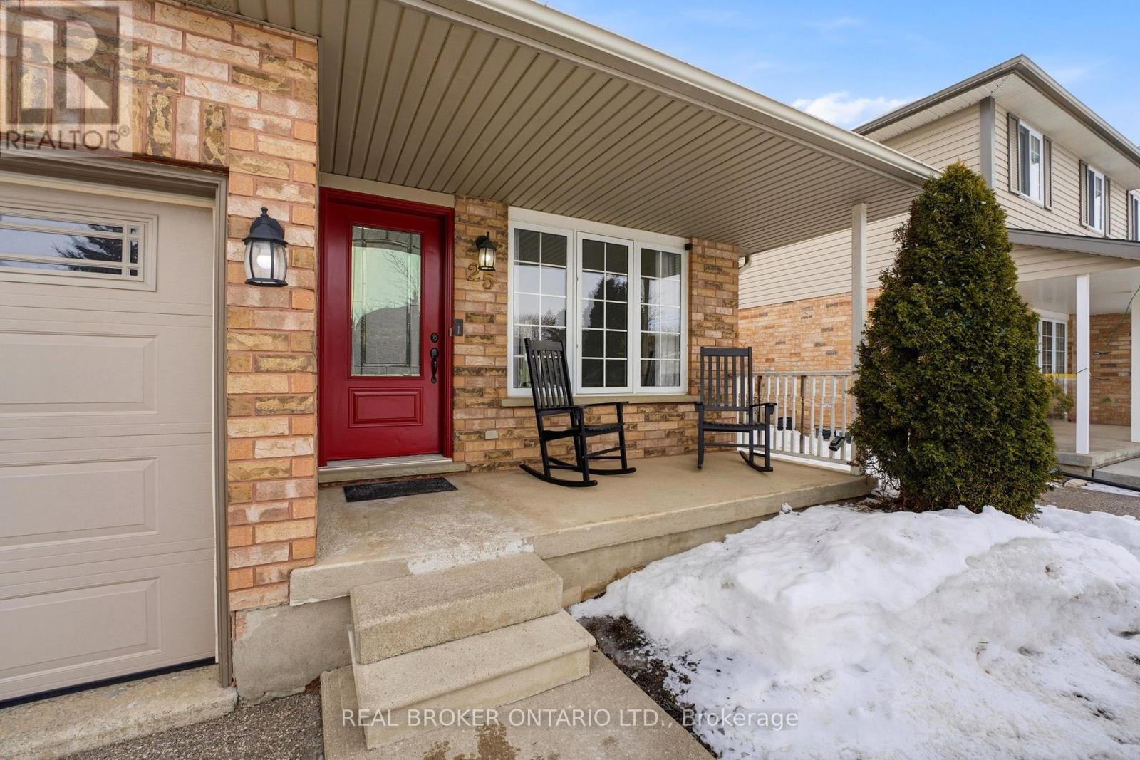 25 Bitternut Place, Woolwich, Ontario  N3B 3L2 - Photo 3 - X12843722