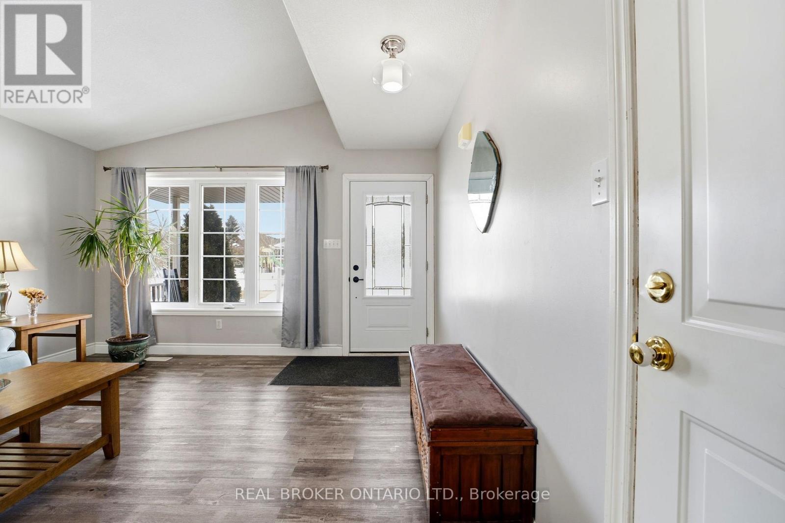 25 Bitternut Place, Woolwich, Ontario  N3B 3L2 - Photo 4 - X12843722