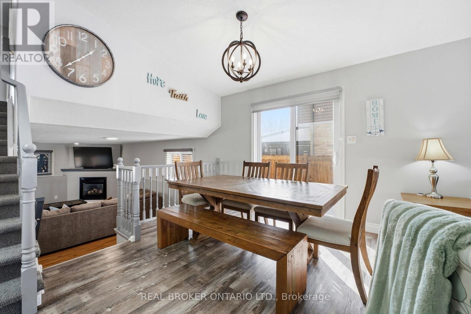 25 Bitternut Place, Woolwich, Ontario  N3B 3L2 - Photo 8 - X12843722