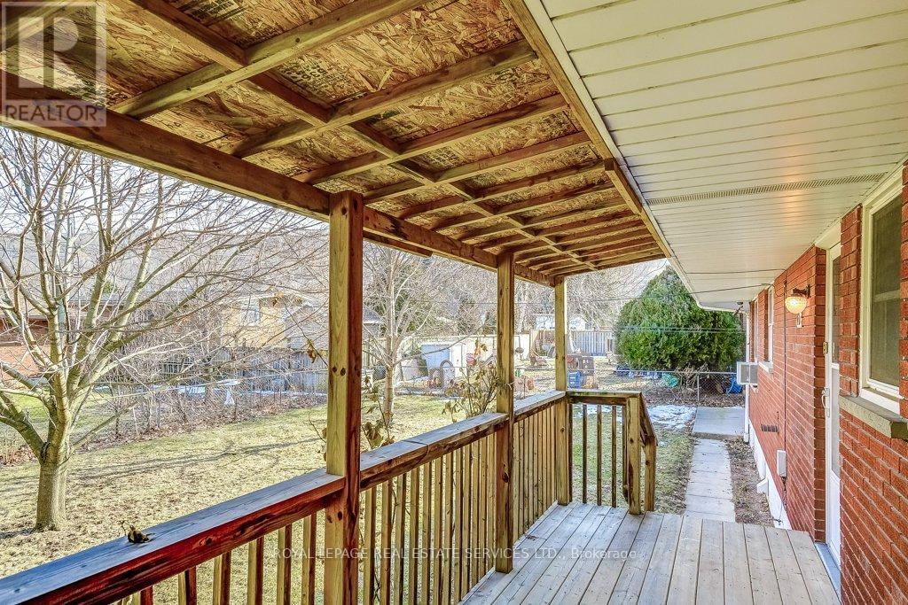 15 Loma Drive, Hamilton, Ontario  L8G 2W6 - Photo 29 - X12843730