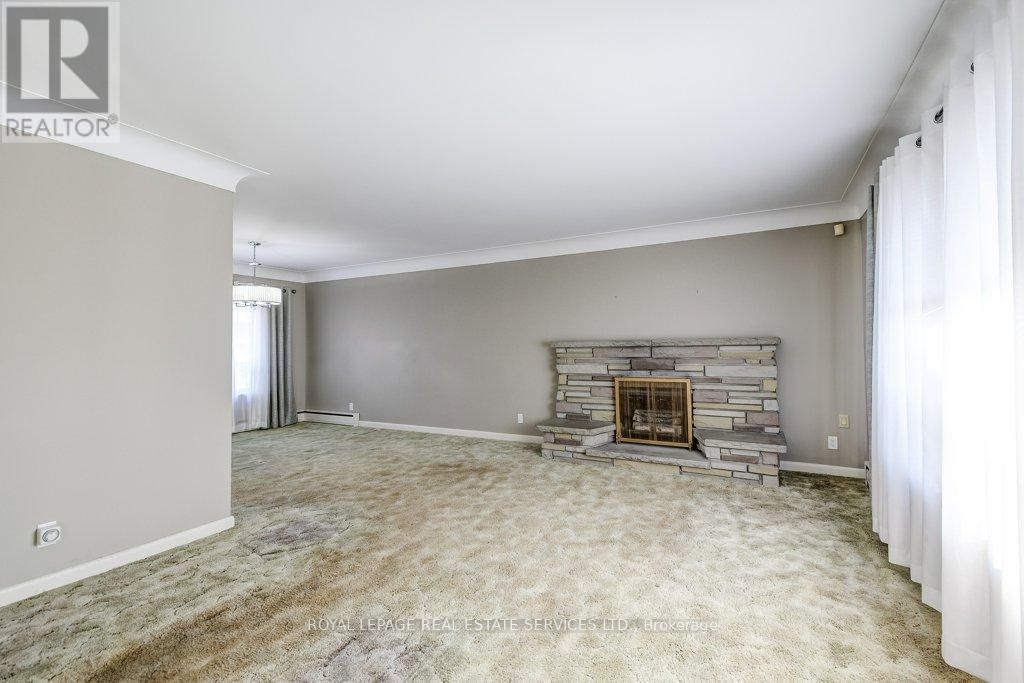 15 Loma Drive, Hamilton, Ontario  L8G 2W6 - Photo 8 - X12843730