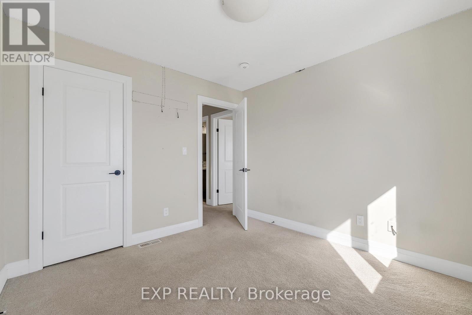 47 Pondcliffe Drive, Kitchener, Ontario  N2R 0M3 - Photo 20 - X12843766